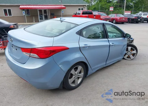 2012 Hyundai Elantra Gls (Ulsan Plant) from USA, damaged, VIN KMHDH4AE4CU386801